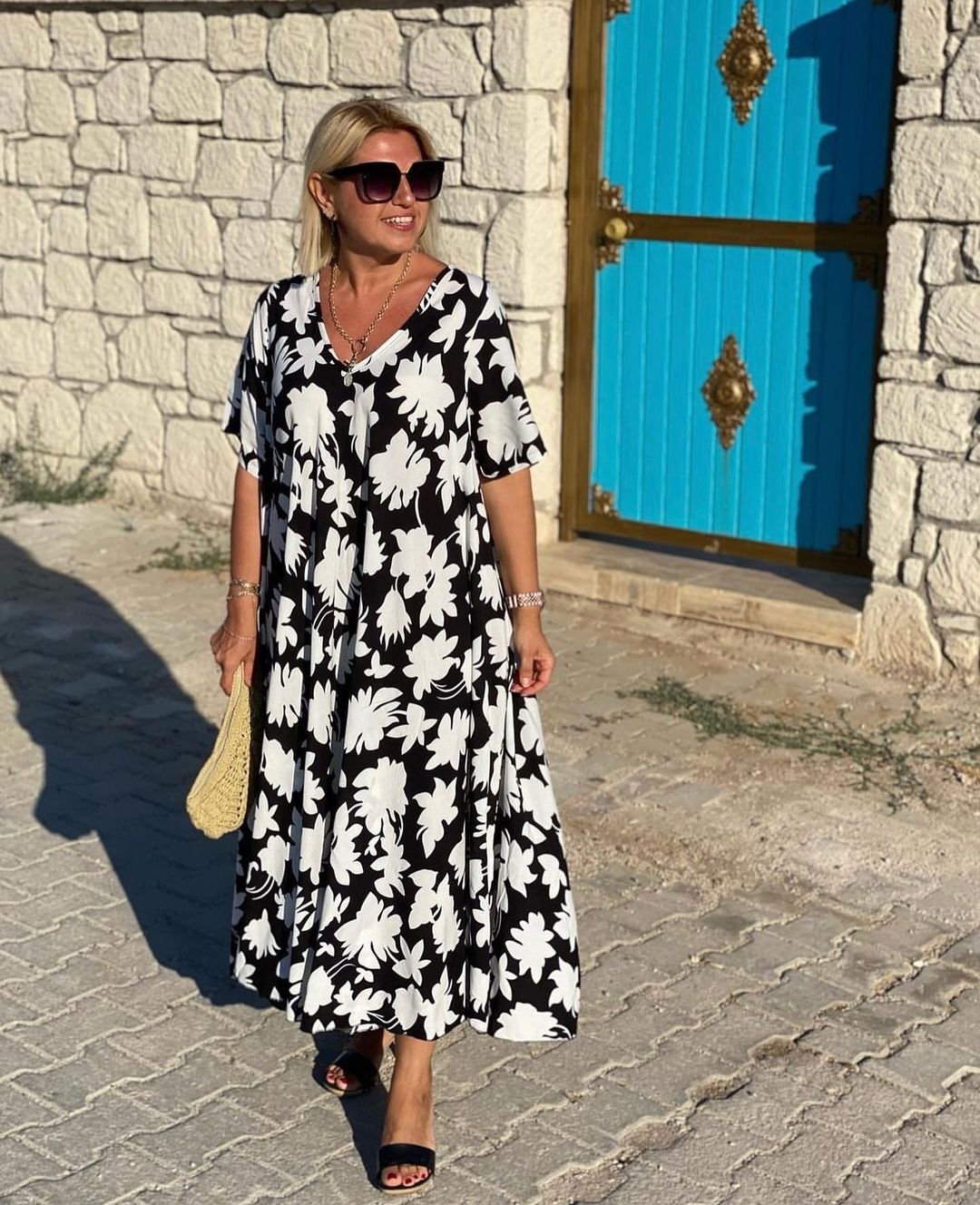 Teresa | Stylish Dress with Tummy Control