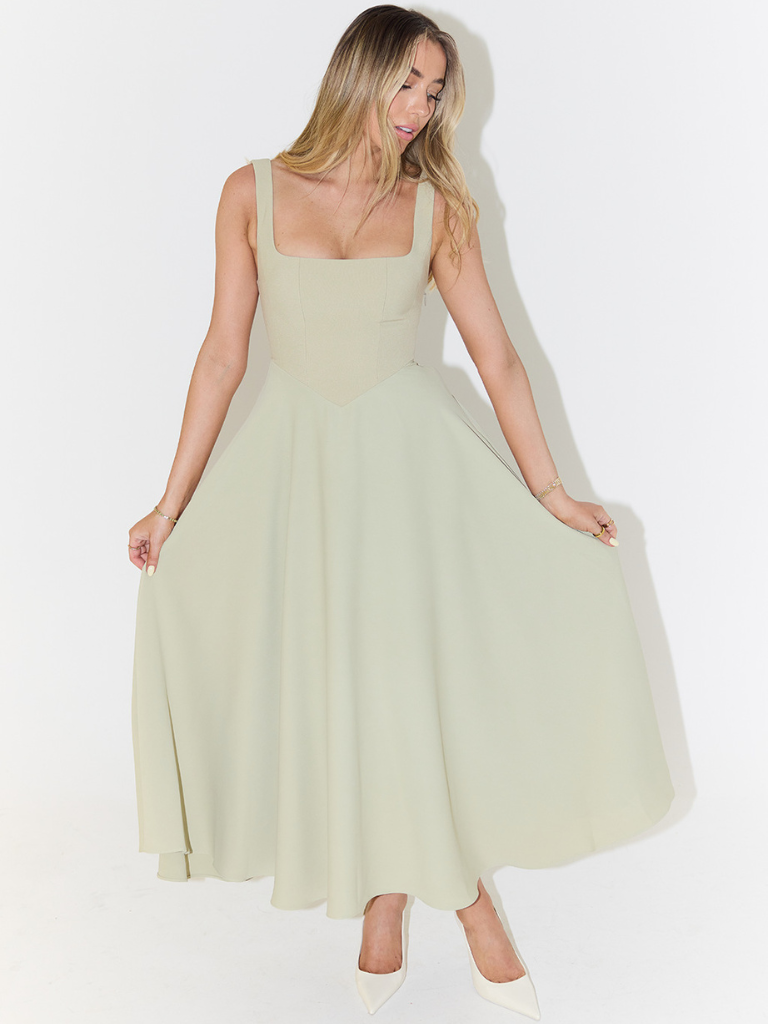 Aurelia | Sophisticated Dress