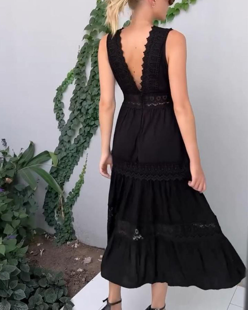 Margaux | Chic V-Neck Dress