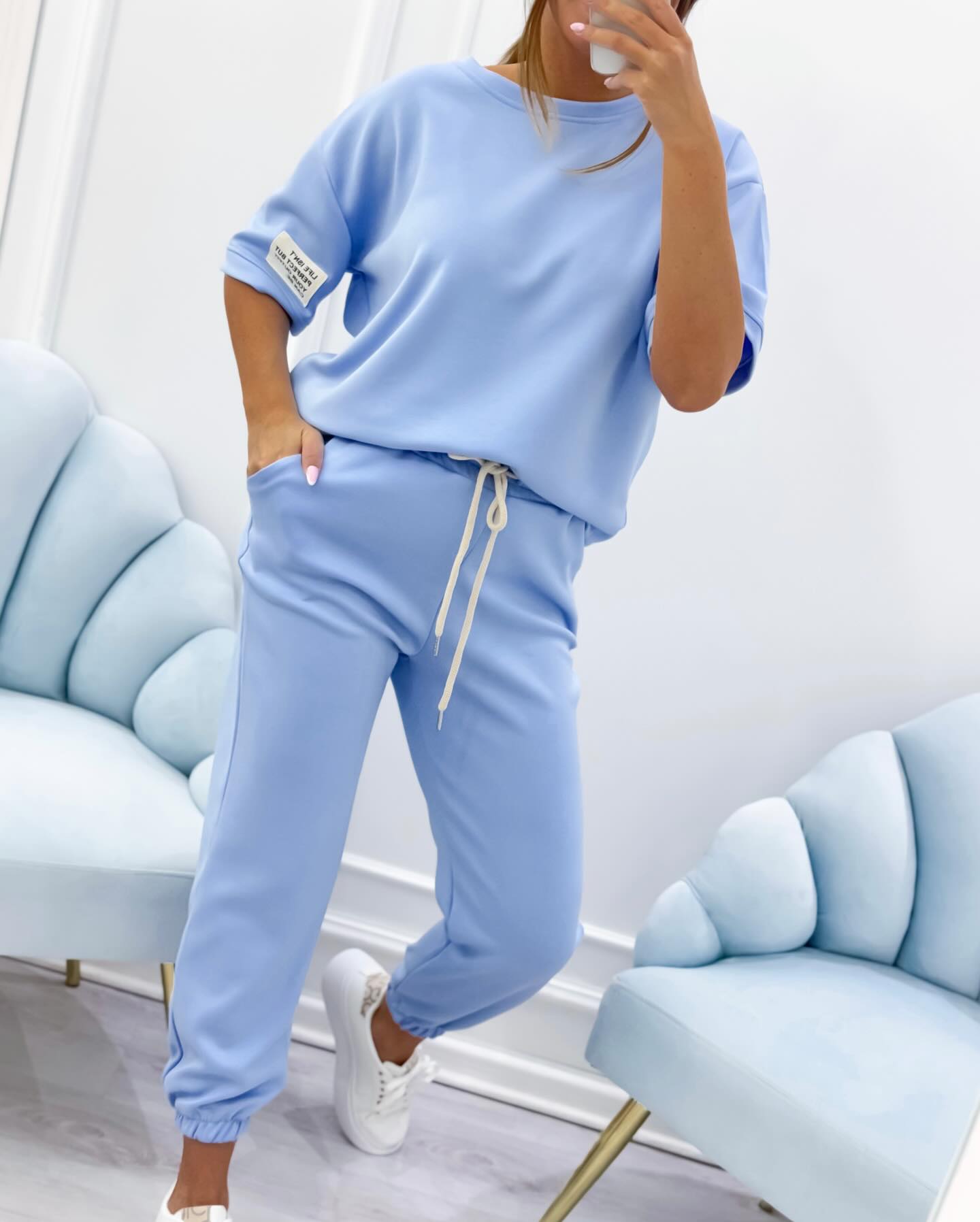 Sarah | Cozy & Vibrant Two-Piece Outfit