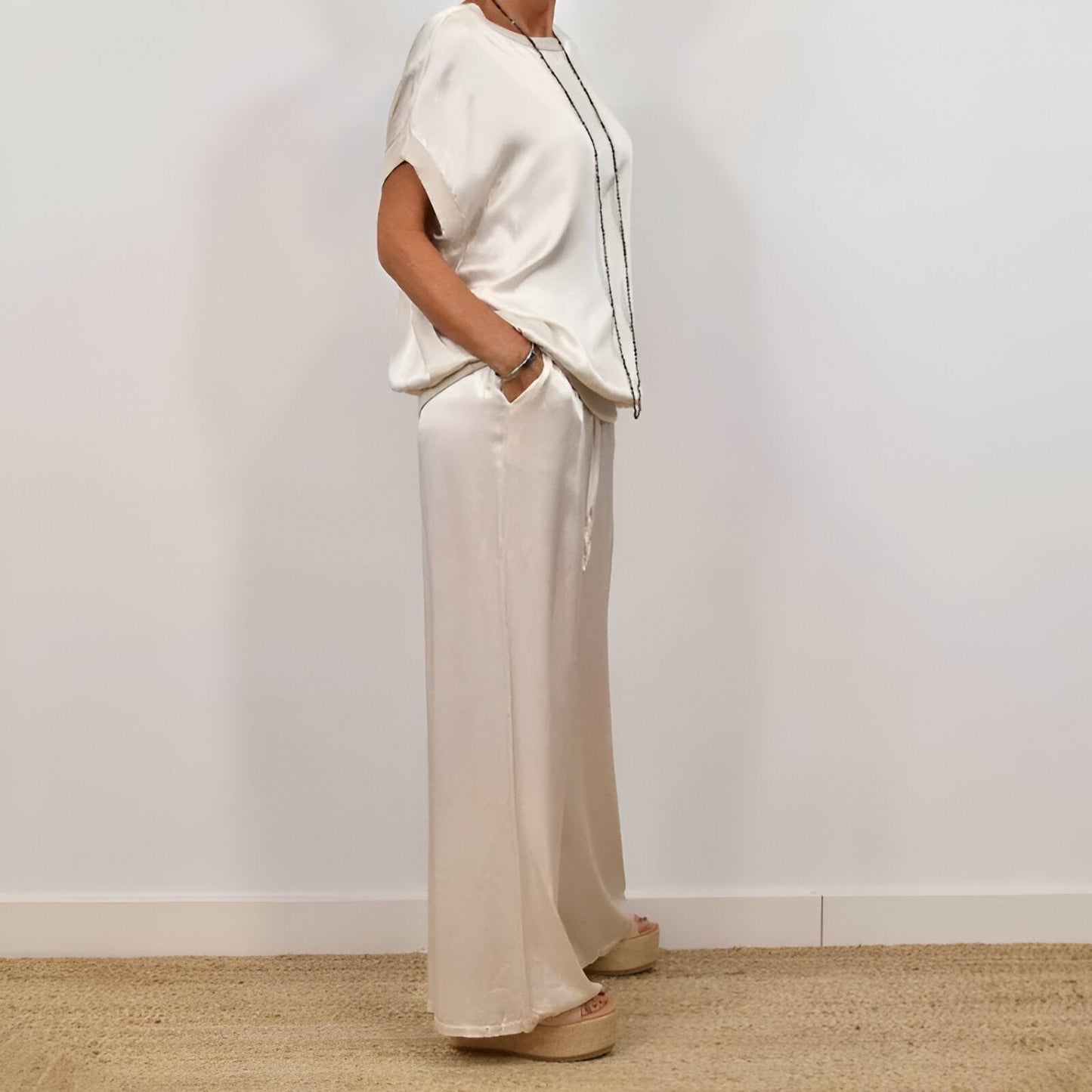 Eleonora | Chic Two-Piece Ensemble