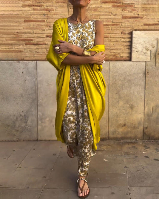 Julia | Sophisticated Two-Piece Suit