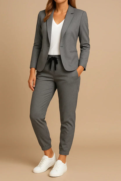 Monique | Chic Women's Suit