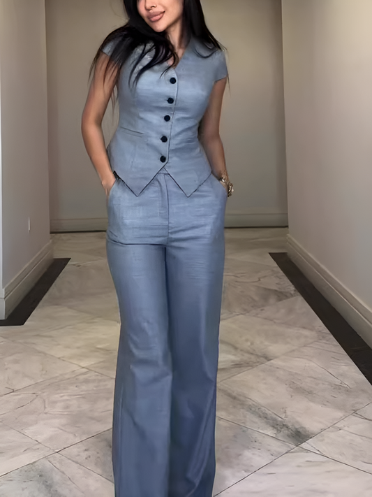 Eleonora| Stylish Blazer and Trouser Ensemble