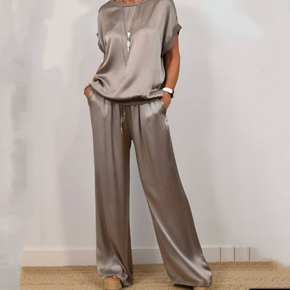 Eleonora | Chic Two-Piece Ensemble