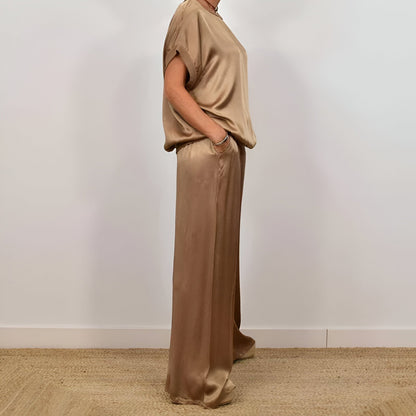 Eleonora | Chic Two-Piece Ensemble